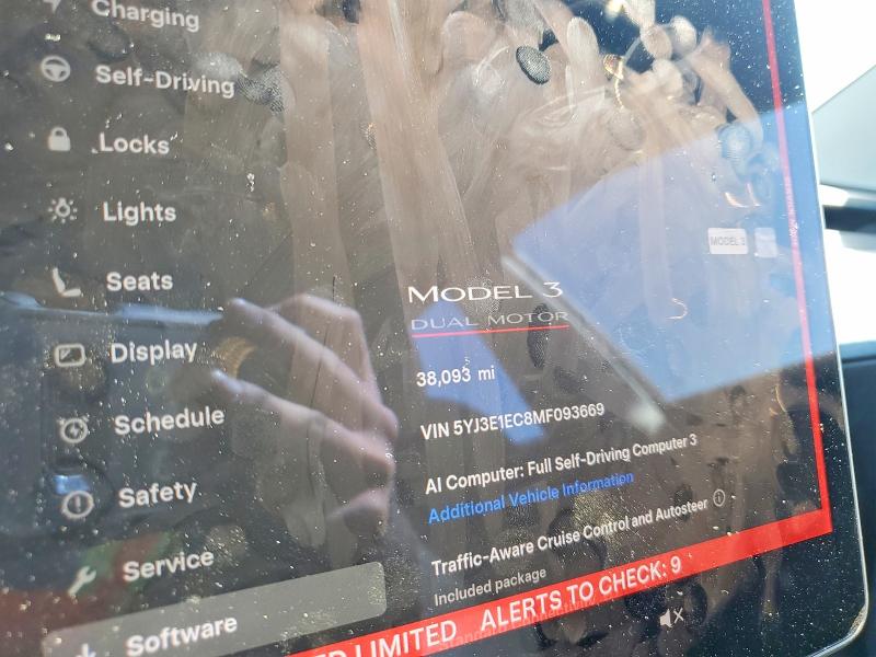 62716326 :رقم المزاد ، 5YJ3E1EC8MF093669 vin ، 2021 Tesla Model 3 مزاد بيع