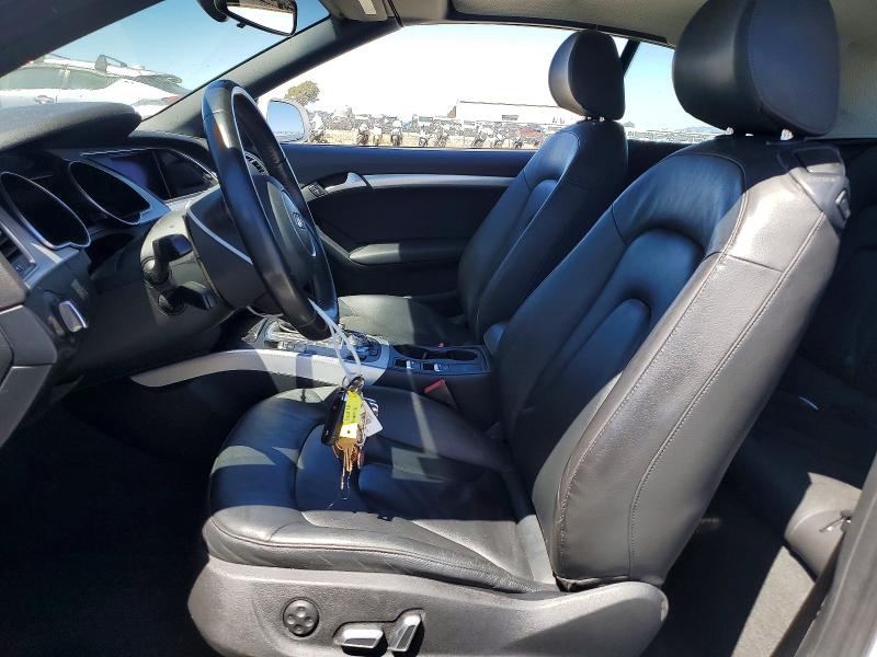61937616 :رقم المزاد ، WAUCFAFH2FN012013 vin ، 2015 Audi A5 مزاد بيع