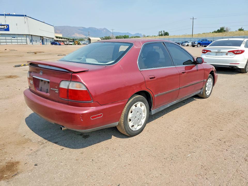 Продажа на аукционе авто 1997 Honda Accord, vin: 1HGCD5534VA197727, номер лота: 59694856