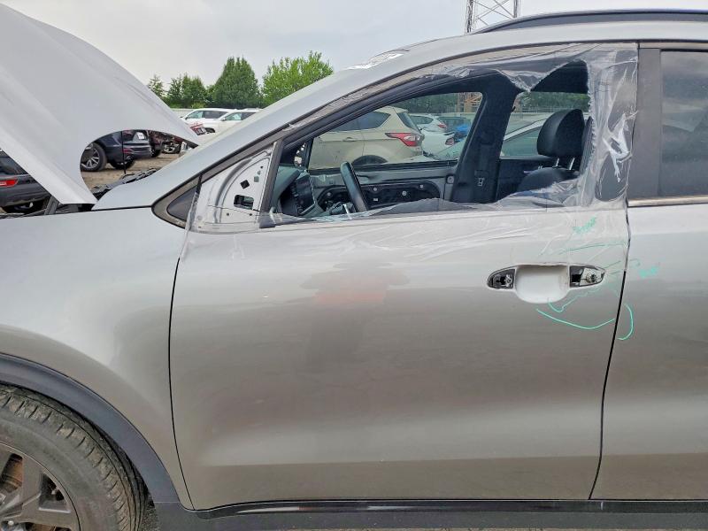 2021 Kia Sportage მანქანა იყიდება აუქციონზე, vin: KNDP63AC0M7874627, აუქციონის ნომერი: 60520046