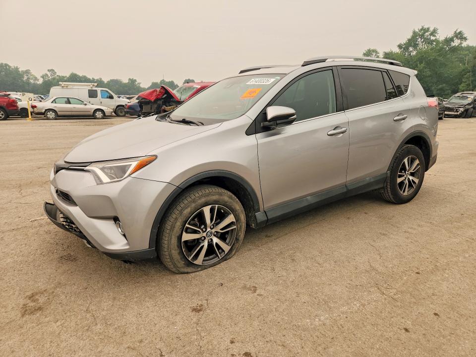 61400326 :رقم المزاد ، 2T3WFREV9JW414294 vin ، 2018 Toyota Rav4 مزاد بيع