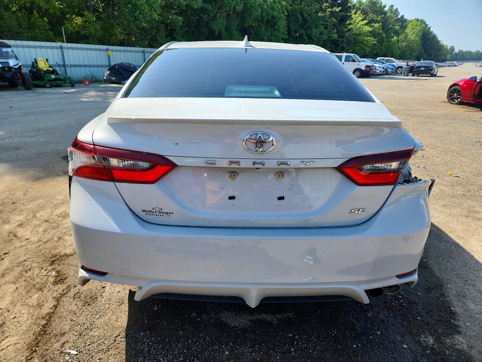 61685446 :رقم المزاد ، 4T1G11AK2PU117420 vin ، 2023 Toyota Camry مزاد بيع