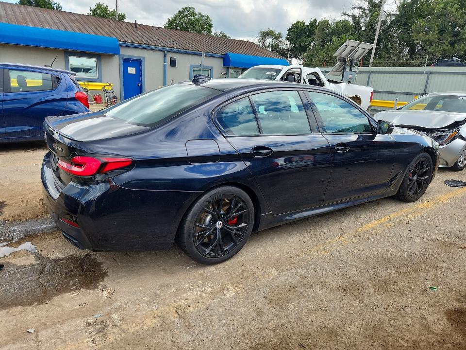 61380486 :رقم المزاد ، WBA13BK0XPCL25460 vin ، 2023 Bmw M550xi مزاد بيع