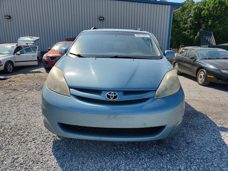 62574046 :رقم المزاد ، 5TDZK22C68S123220 vin ، 2008 Toyota Sienna مزاد بيع