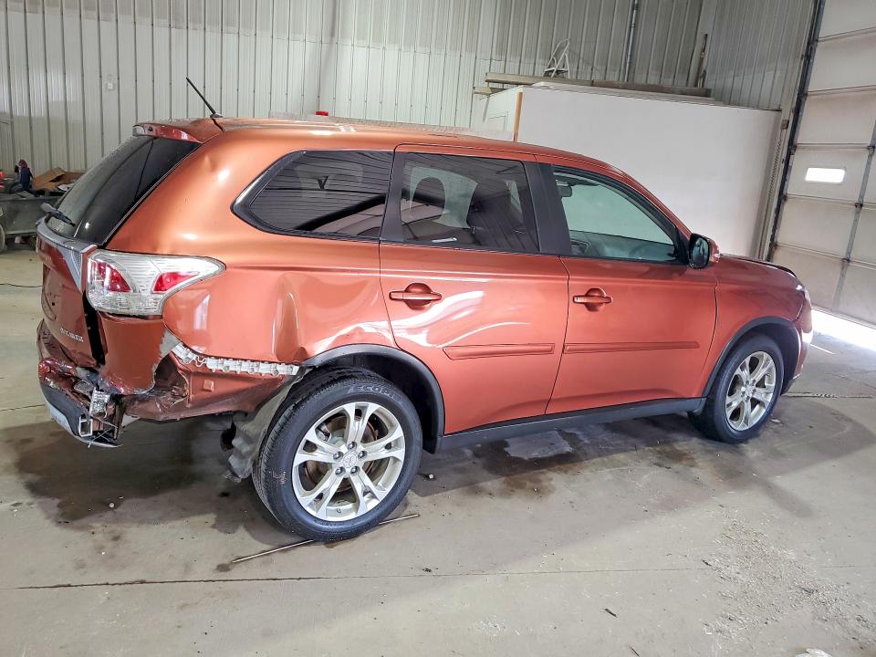 Продажа на аукционе авто 2015 Mitsubishi Outlander, vin: JA4AD3A31FZ004138, номер лота: 62629296