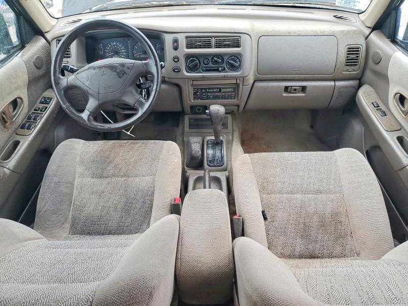 1999 Mitsubishi Montero მანქანა იყიდება აუქციონზე, vin: JA4MT31H3XP011472, აუქციონის ნომერი: 59988316