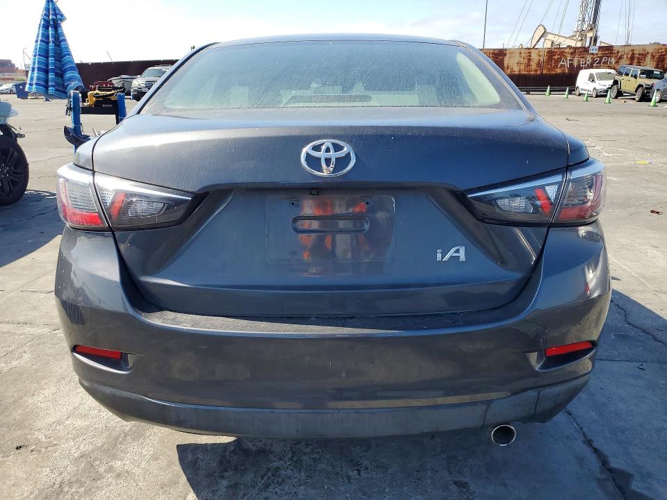 Aukcja sprzedaży 2017 Toyota Yaris Ia, vin: 3MYDLBYVXHY152732, numer aukcji: 62910326