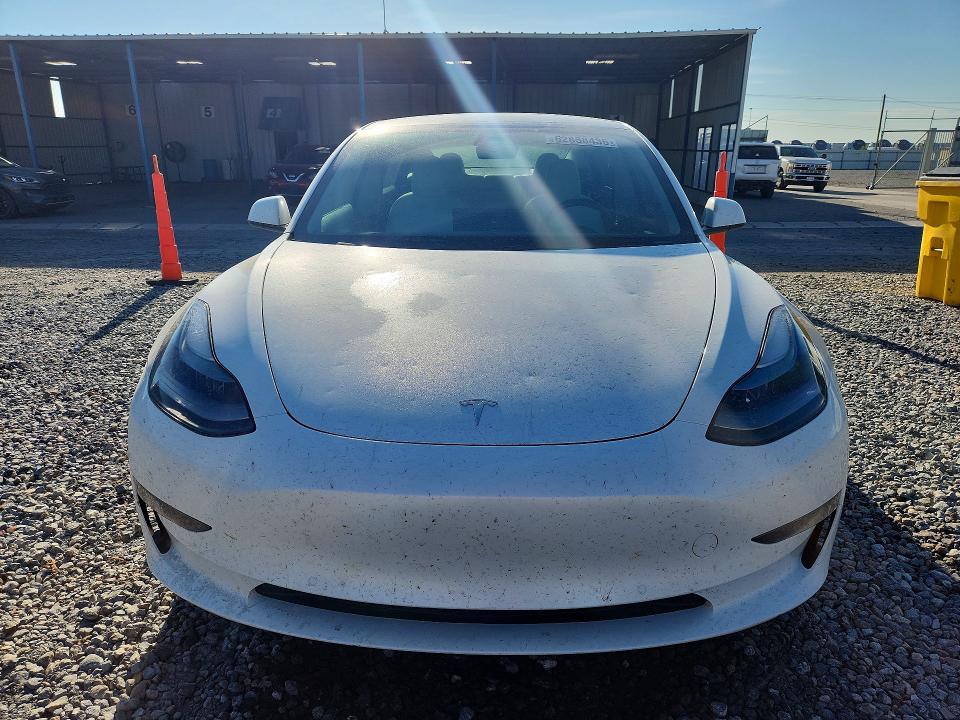 62838436 :رقم المزاد ، 5YJ3E1EB3MF996710 vin ، 2021 Tesla Model 3 مزاد بيع