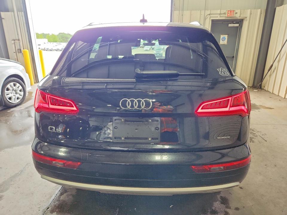 2020 Audi Q5 მანქანა იყიდება აუქციონზე, vin: WA1BNAFYXL2031840, აუქციონის ნომერი: 61742666