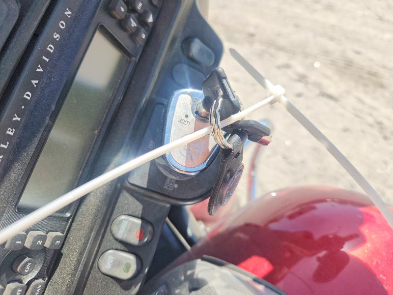 61313526 :رقم المزاد ، 1HD1FFM11CB645336 vin ، 2012 Harley-davidson Flhtc مزاد بيع