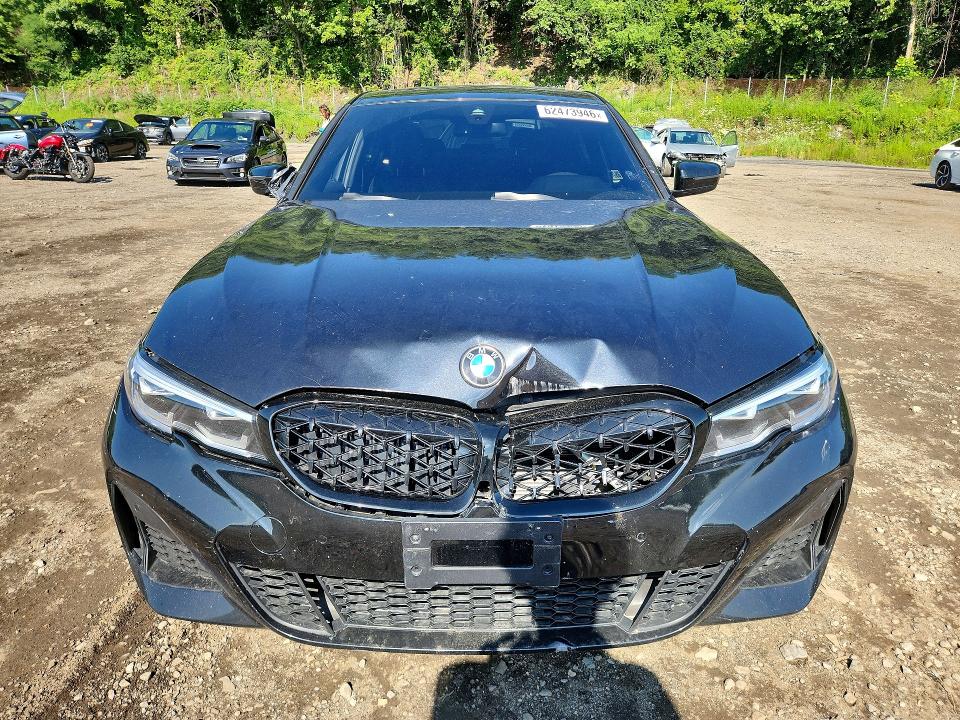 62473946 :رقم المزاد ، 3MW5U9J01M8C05770 vin ، 2021 Bmw M340xi مزاد بيع