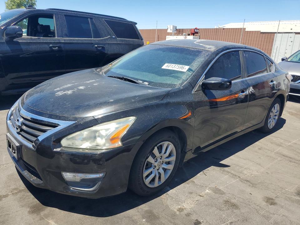 2015 Nissan Altima მანქანა იყიდება აუქციონზე, vin: 1N4AL3APXFC198723, აუქციონის ნომერი: 60137596
