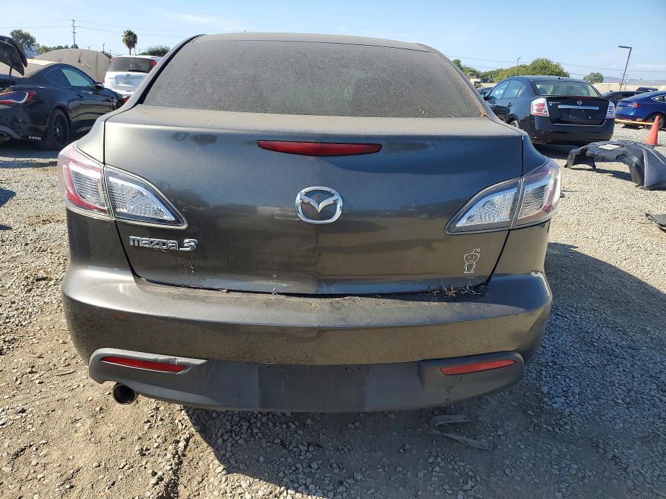 61785366 :رقم المزاد ، JM1BL1SG2A1337894 vin ، 2010 Mazda 3 مزاد بيع