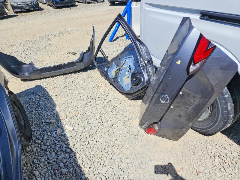 2022 Nissan Versa მანქანა იყიდება აუქციონზე, vin: 3N1CN8DV1NL865317, აუქციონის ნომერი: 60976286