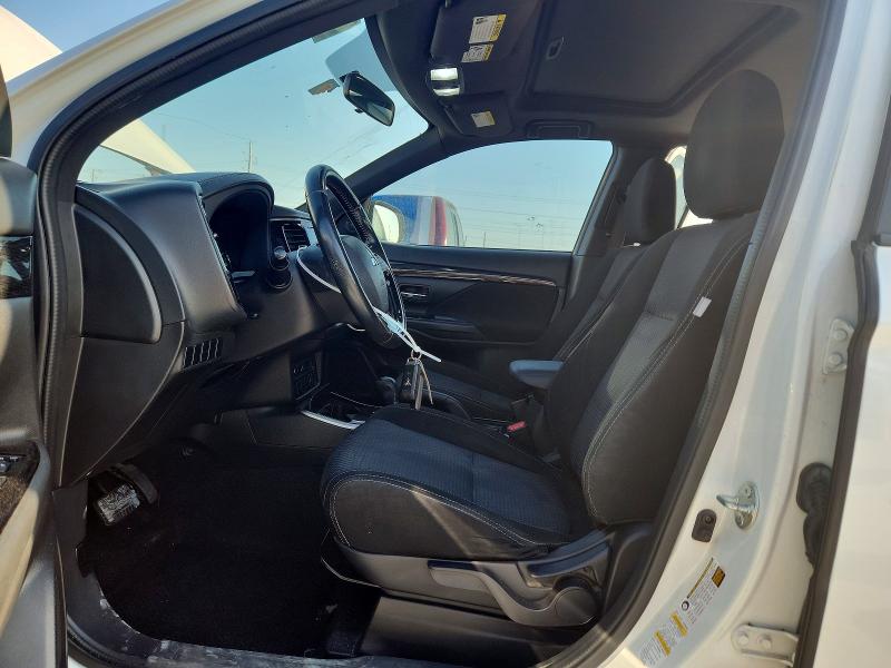 Продаж на аукціоні авто 2018 Mitsubishi Outlander, vin: JA4AD3A33JZ050532, номер лоту: 61969846