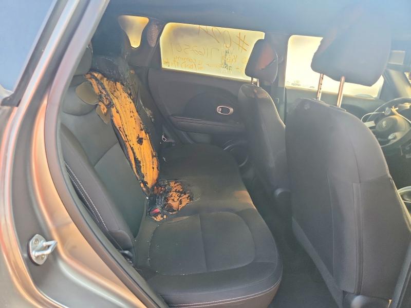 Aukcja sprzedaży 2018 Kia Soul, vin: KNDJN2A25J7572725, numer aukcji: 60983596