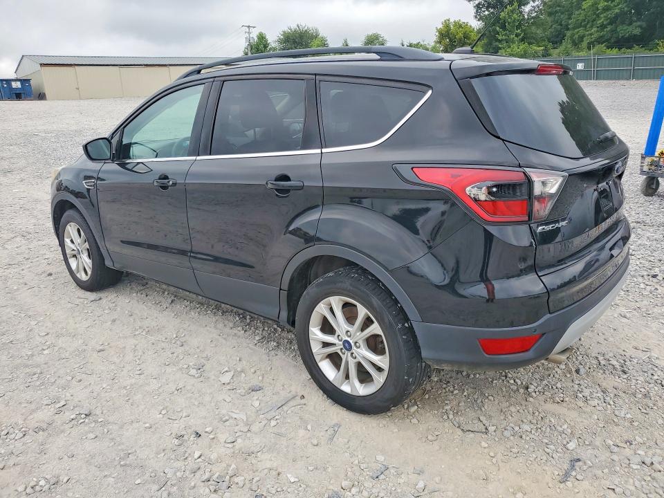 60075136 :رقم المزاد ، 1FMCU9GDXHUA47910 vin ، 2017 Ford Escape مزاد بيع