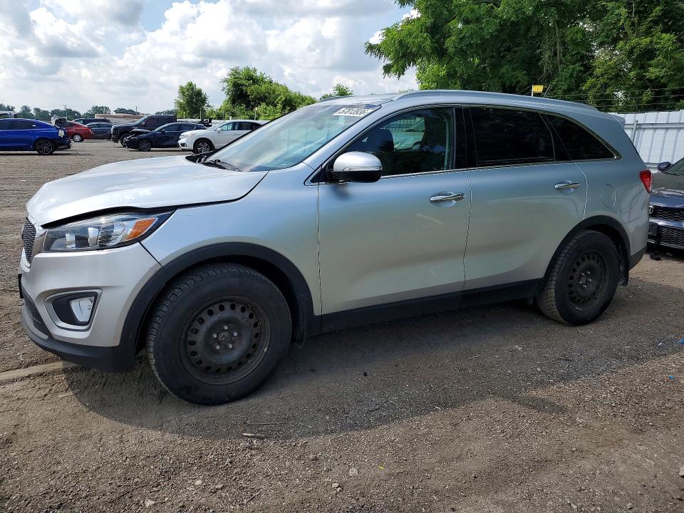 Продажа на аукционе авто 2017 Kia Sorento, vin: 5XYPG4A38HG225606, номер лота: 57813936