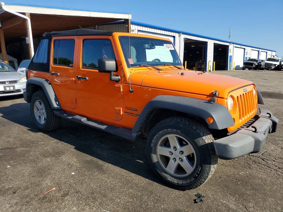 Продажа на аукционе авто 2013 Jeep Wrangler Unlimited, vin: 1C4BJWDG5DL520568, номер лота: 61841916