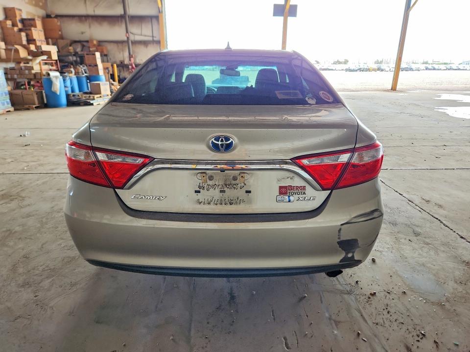 60828506 :رقم المزاد ، 4T1BD1FK9FU147541 vin ، 2015 Toyota Camry Hybrid مزاد بيع