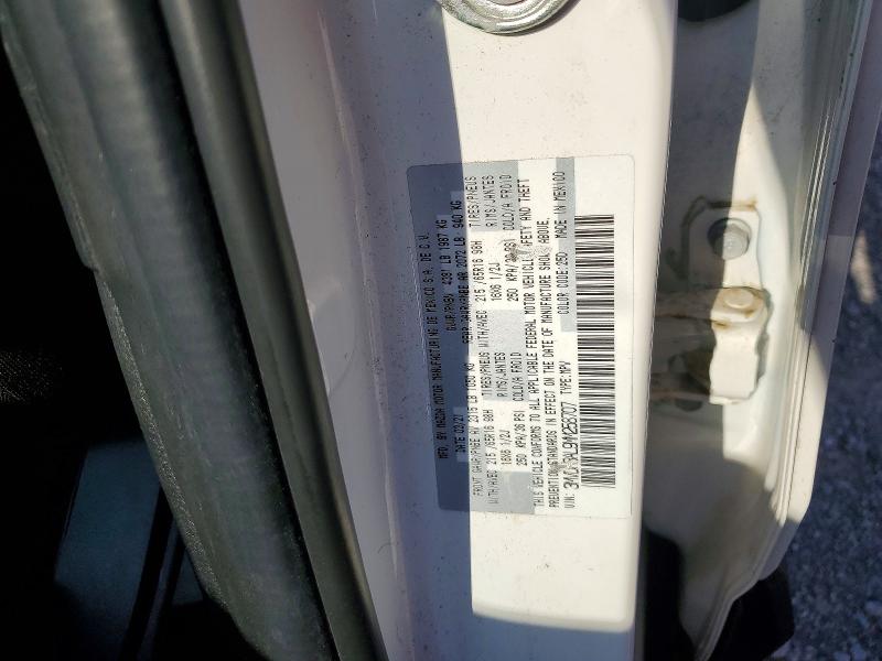 60861056 :رقم المزاد ، 3MVDMBAL9MM258707 vin ، 2021 Mazda Cx-30 مزاد بيع