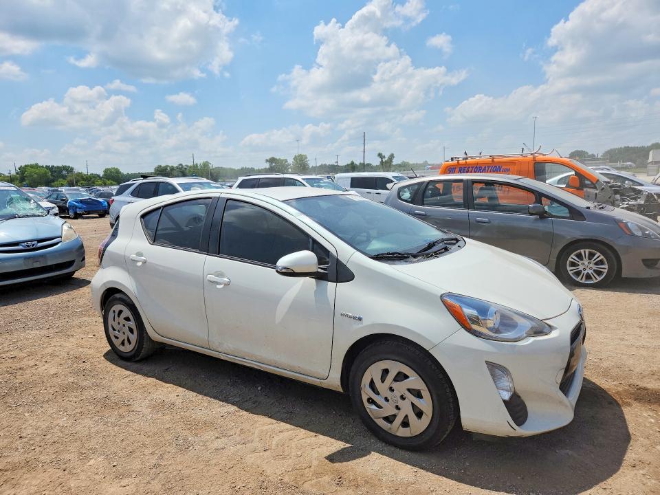 Aukcja sprzedaży 2016 Toyota Prius C, vin: JTDKDTB30G1118012, numer aukcji: 61215626
