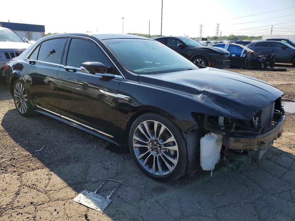 58716696 :رقم المزاد ، 1LN6L9NC8H5603488 vin ، 2017 Lincoln Continental مزاد بيع
