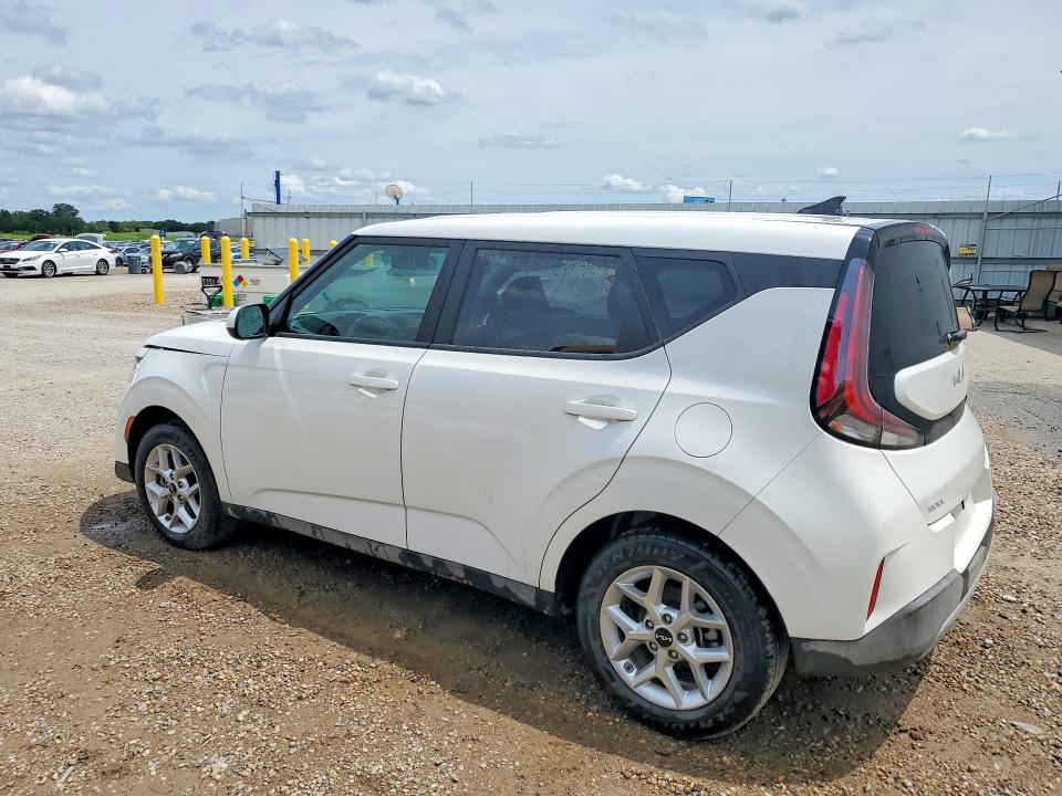 2025 Kia Soul მანქანა იყიდება აუქციონზე, vin: KNDJ23AU7S7262738, აუქციონის ნომერი: 60200136