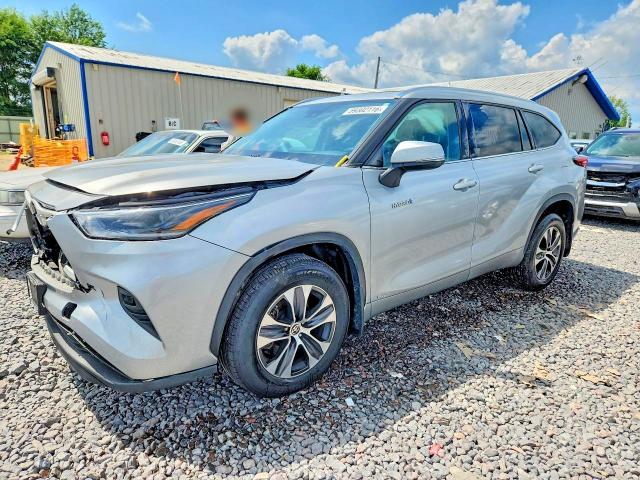 59302116 :رقم المزاد ، 5TDGBRCHXMS531174 vin ، 2021 Toyota Highlander مزاد بيع