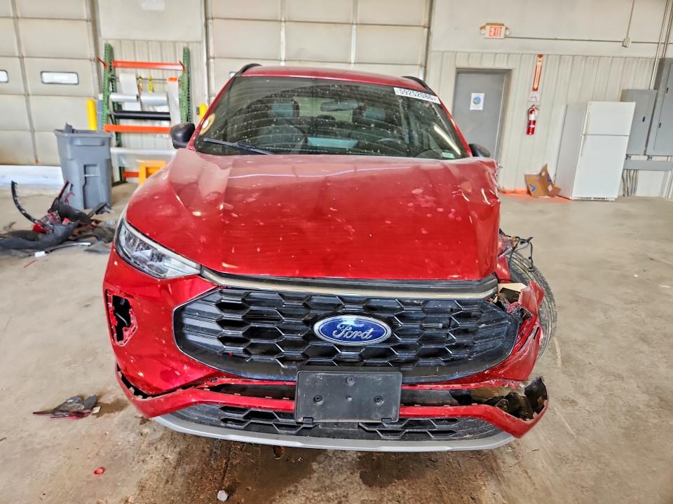 59252086 :رقم المزاد ، 1FMCU0MN8PUA73820 vin ، 2023 Ford Escape مزاد بيع
