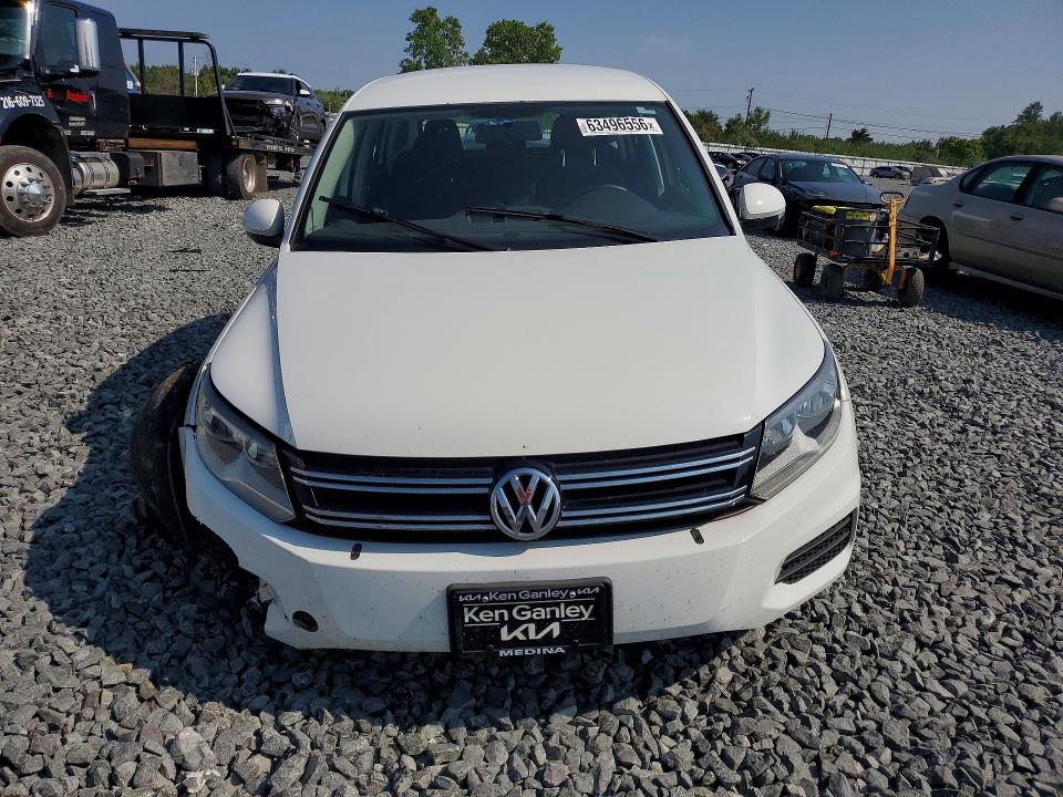 2014 Volkswagen Tiguan მანქანა იყიდება აუქციონზე, vin: WVGAV3AX1EW573623, აუქციონის ნომერი: 63496556