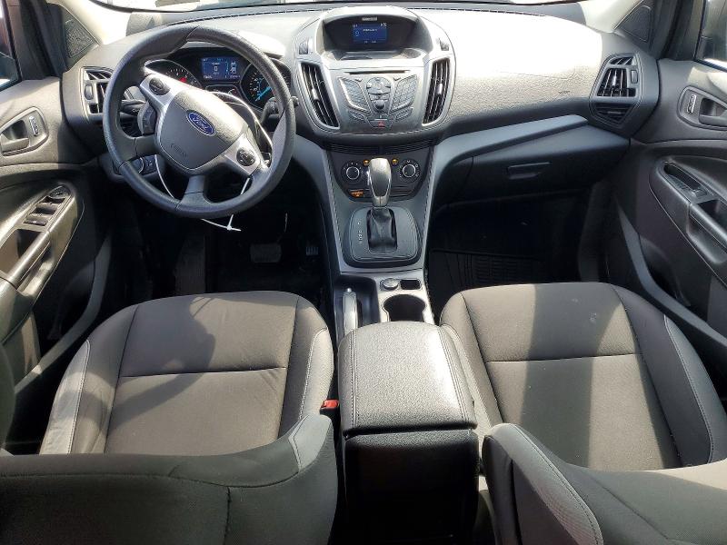 61742066 :رقم المزاد ، 1FMCU0F77FUA48906 vin ، 2015 Ford Escape مزاد بيع