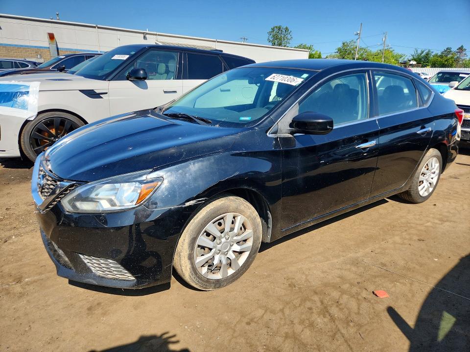 Продажа на аукционе авто 2017 Nissan Sentra, vin: 3N1AB7AP6HL635745, номер лота: 62710306