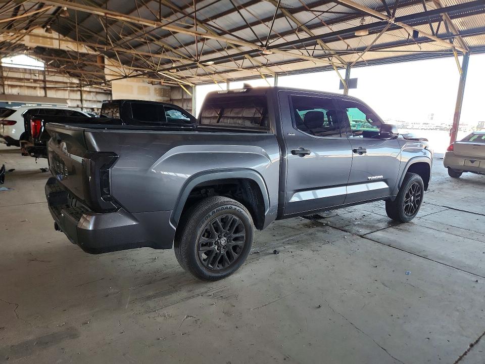 Продаж на аукціоні авто 2022 Toyota Tundra, vin: 5TFLA5DB8NX014181, номер лоту: 60403446