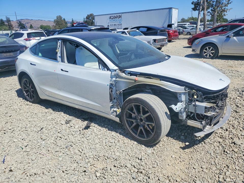 Продаж на аукціоні авто 2020 Tesla Model 3, vin: 5YJ3E1EA5LF613937, номер лоту: 60239026