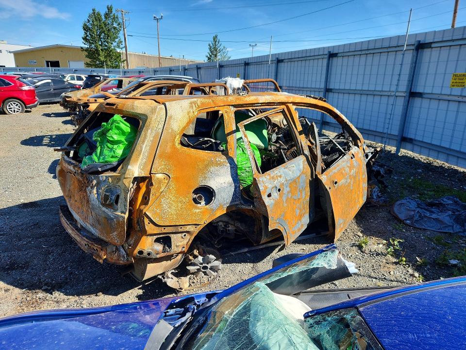Продажа на аукционе авто 2021 Subaru Forester, vin: JF2SKADC8MH431806, номер лота: 63525486