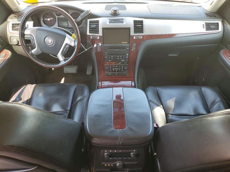Продажа на аукционе авто 2007 Cadillac Escalade, vin: 1GYFK66807R412603, номер лота: 61009846