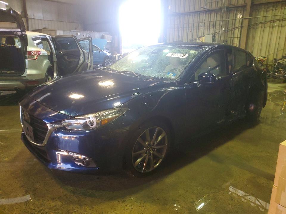 Aukcja sprzedaży 2018 Mazda 3, vin: 3MZBN1M38JM258721, numer aukcji: 61063536