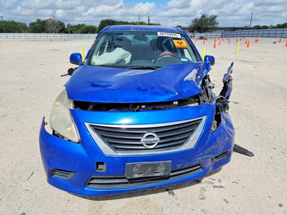 2014 Nissan Versa მანქანა იყიდება აუქციონზე, vin: 3N1CN7APXEL830873, აუქციონის ნომერი: 60799096