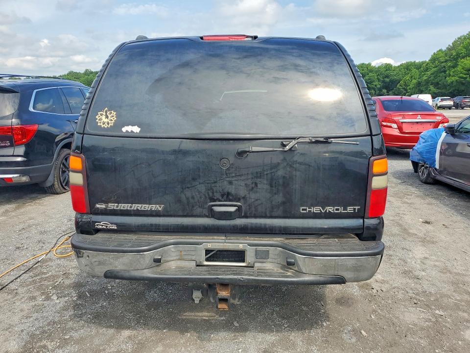60656536 :رقم المزاد ، 3GNFK16Z35G164742 vin ، 2005 Chevrolet Suburban مزاد بيع