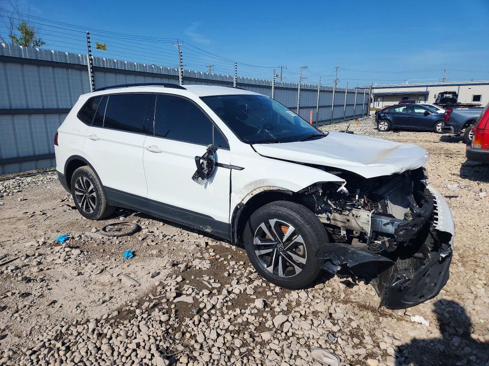 Aukcja sprzedaży 2022 Volkswagen Tiguan, vin: 3VV0B7AX8NM117989, numer aukcji: 59318566