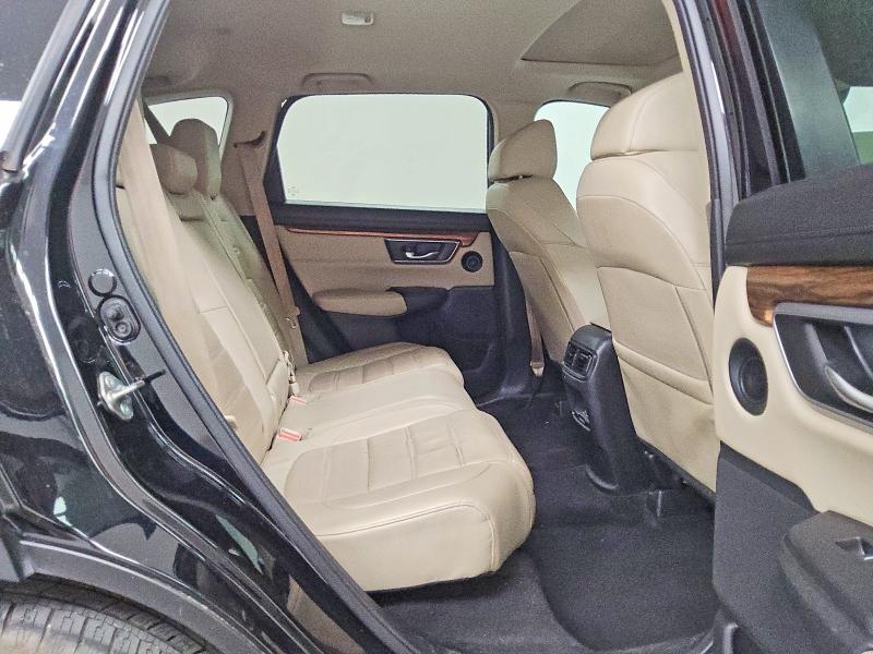 60388516 :رقم المزاد ، 7FARW1H82JE004757 vin ، 2018 Honda Cr-v مزاد بيع