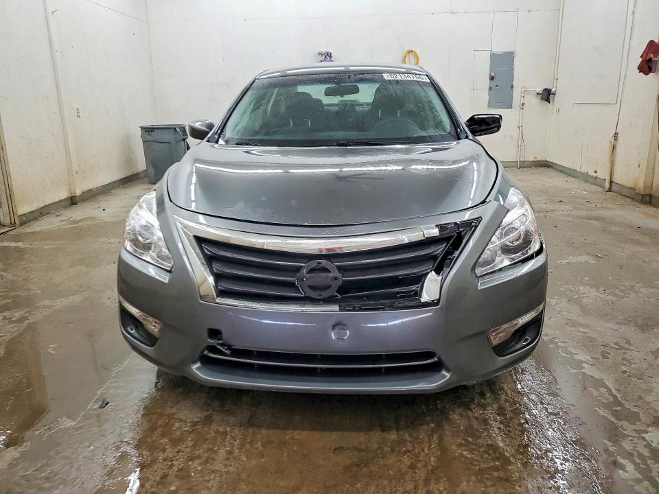 Продажа на аукционе авто 2015 Nissan Altima, vin: 1N4AL3AP0FC155735, номер лота: 62134766