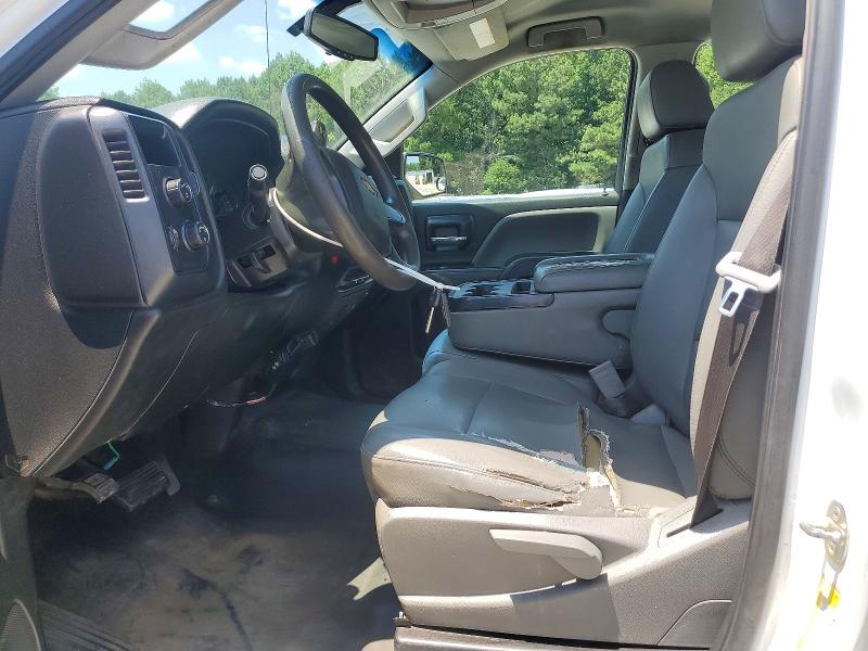 63426376 :رقم المزاد ، 1GC1KUEG0JF208423 vin ، 2018 Chevrolet Silverado مزاد بيع