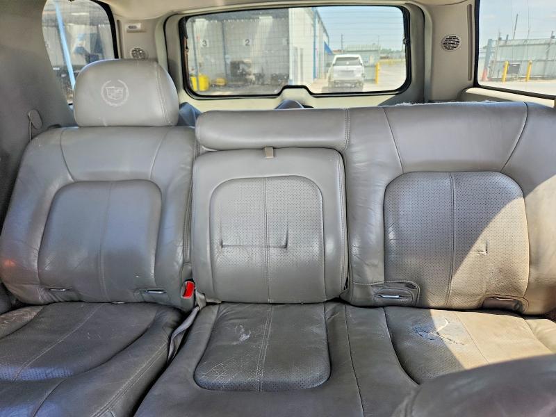 61200186 :رقم المزاد ، 1GYEK63N82R297876 vin ، 2002 Cadillac Escalade مزاد بيع