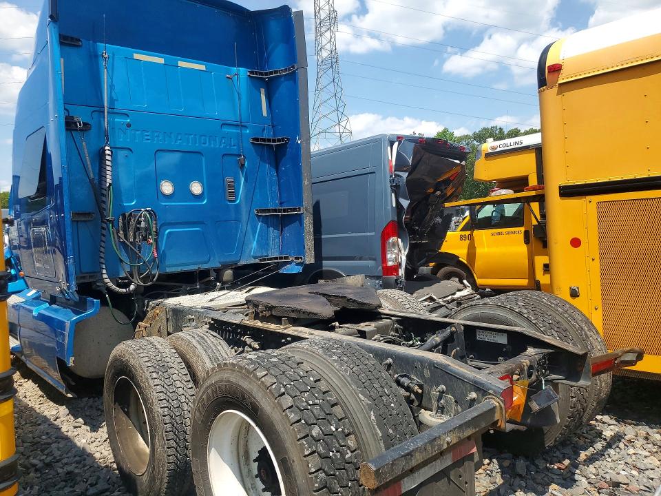 60576086 :رقم المزاد ، 3HSKZAPRXKN648228 vin ، 2019 International Lt625 مزاد بيع