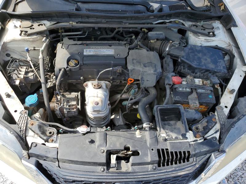 61583646 :رقم المزاد ، 1HGCT1B80DA014303 vin ، 2013 Honda Accord مزاد بيع