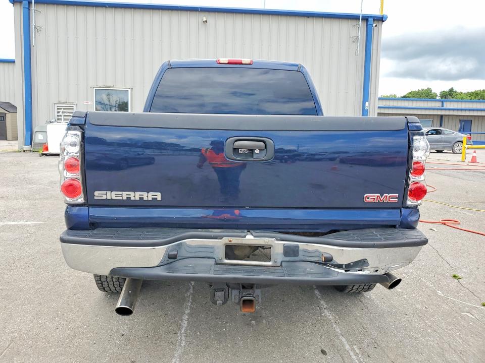 60683216 :رقم المزاد ، 2GTEK13T651160004 vin ، 2005 Gmc New Sierra مزاد بيع