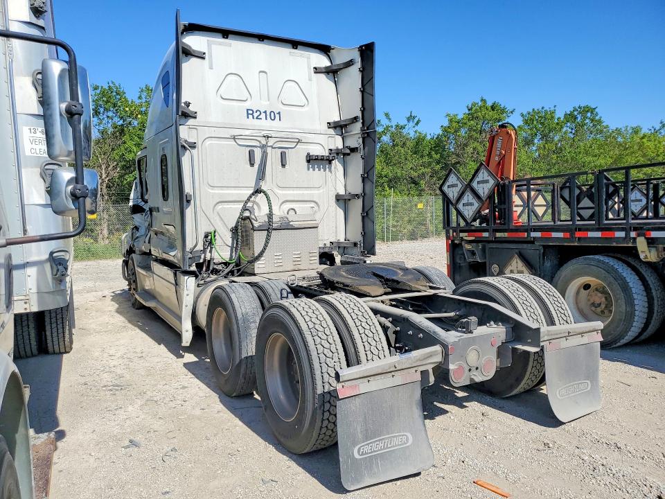 62300686 :رقم المزاد ، 3AKJHHDRXMSMY0179 vin ، 2021 Freightliner Cascadia 126 مزاد بيع