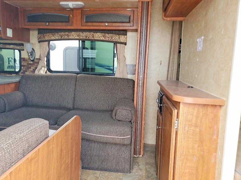 62295216 :رقم المزاد ، 1UJBJ0BR2C14F0129 vin ، 2012 Jayco Jay Whitehawk مزاد بيع